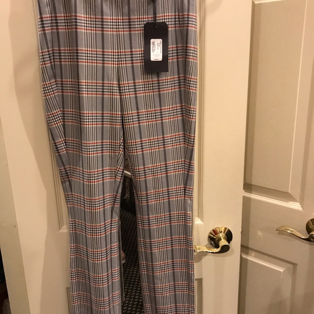 Ladies pants.